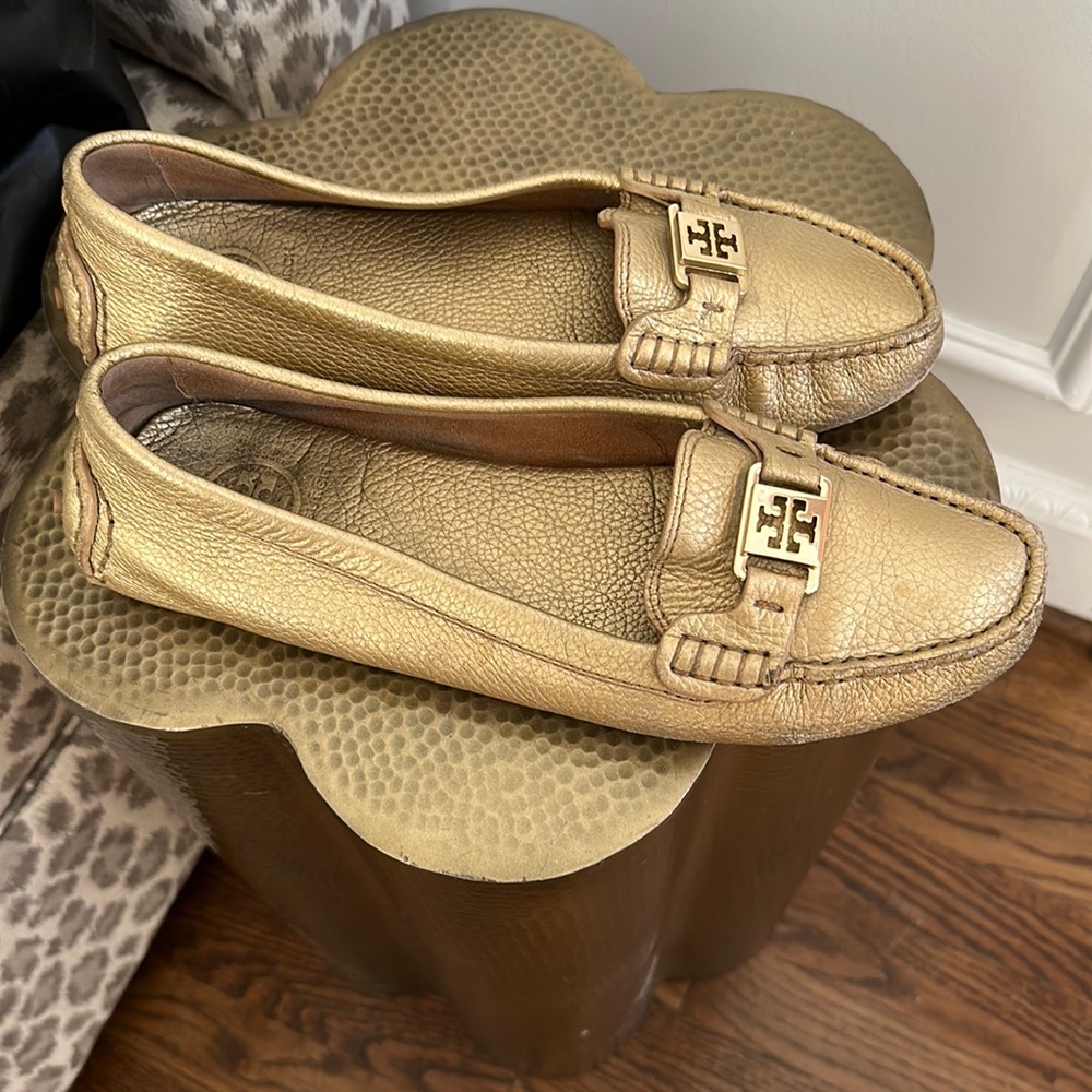Tory Burch loafer